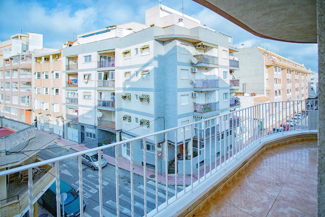 125 City Beach - Alicante Holiday ตอร์เรเวียคา ภายนอก รูปภาพ