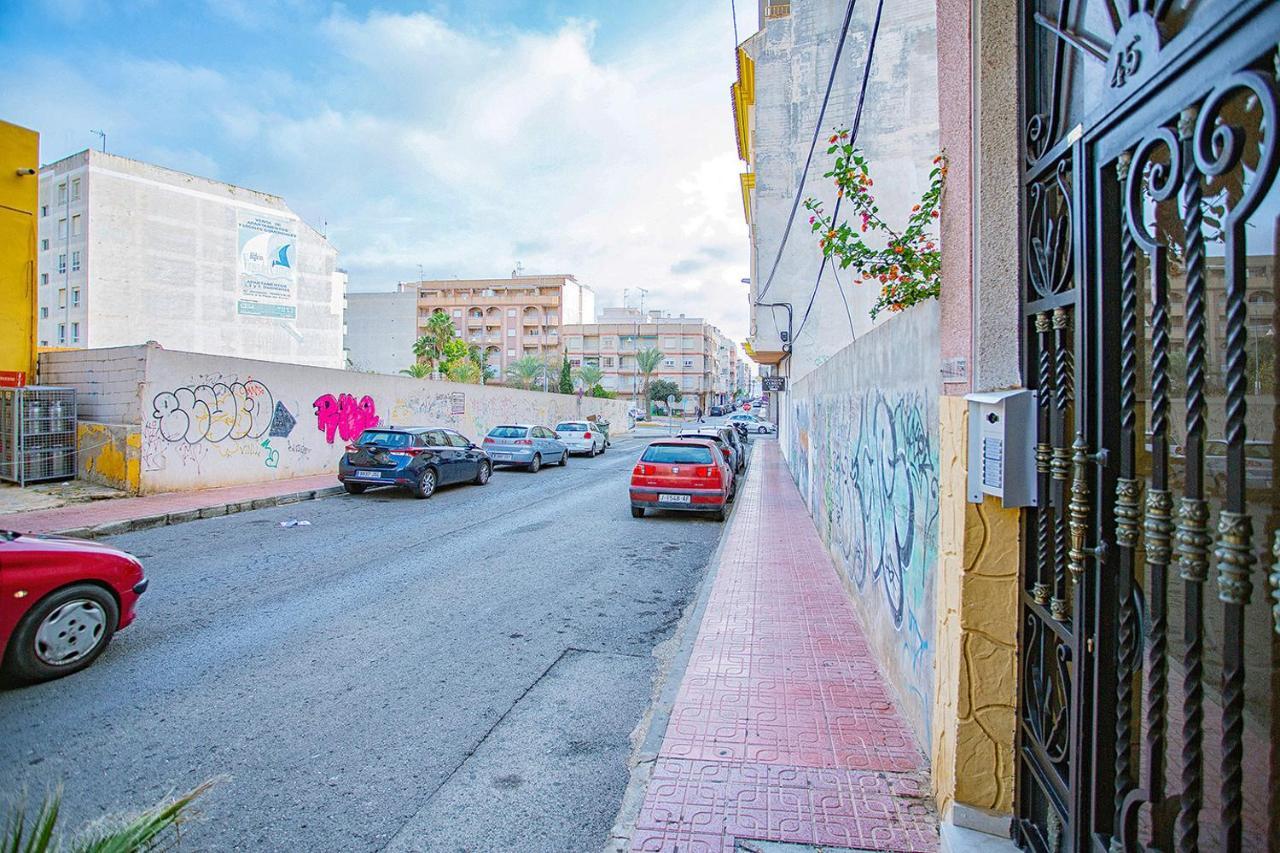 125 City Beach - Alicante Holiday ตอร์เรเวียคา ภายนอก รูปภาพ